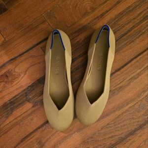 Rothys portobello round toe flats
